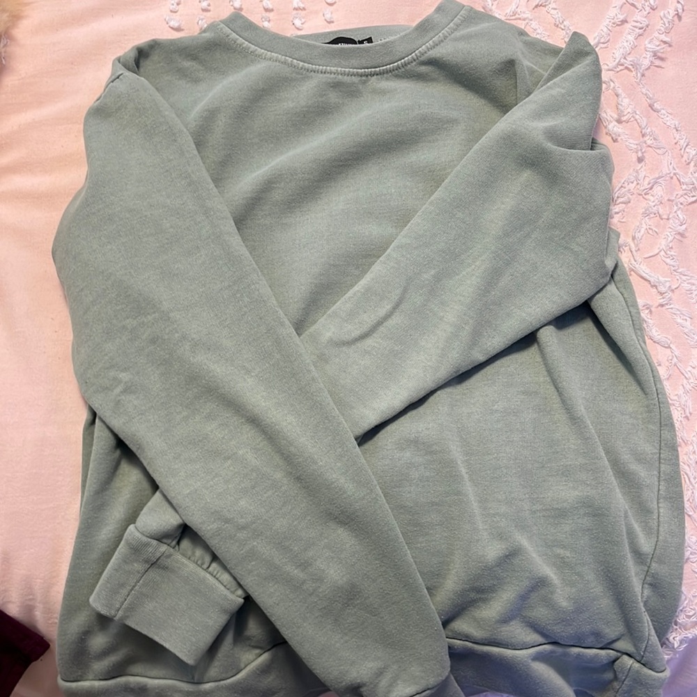 crewneck